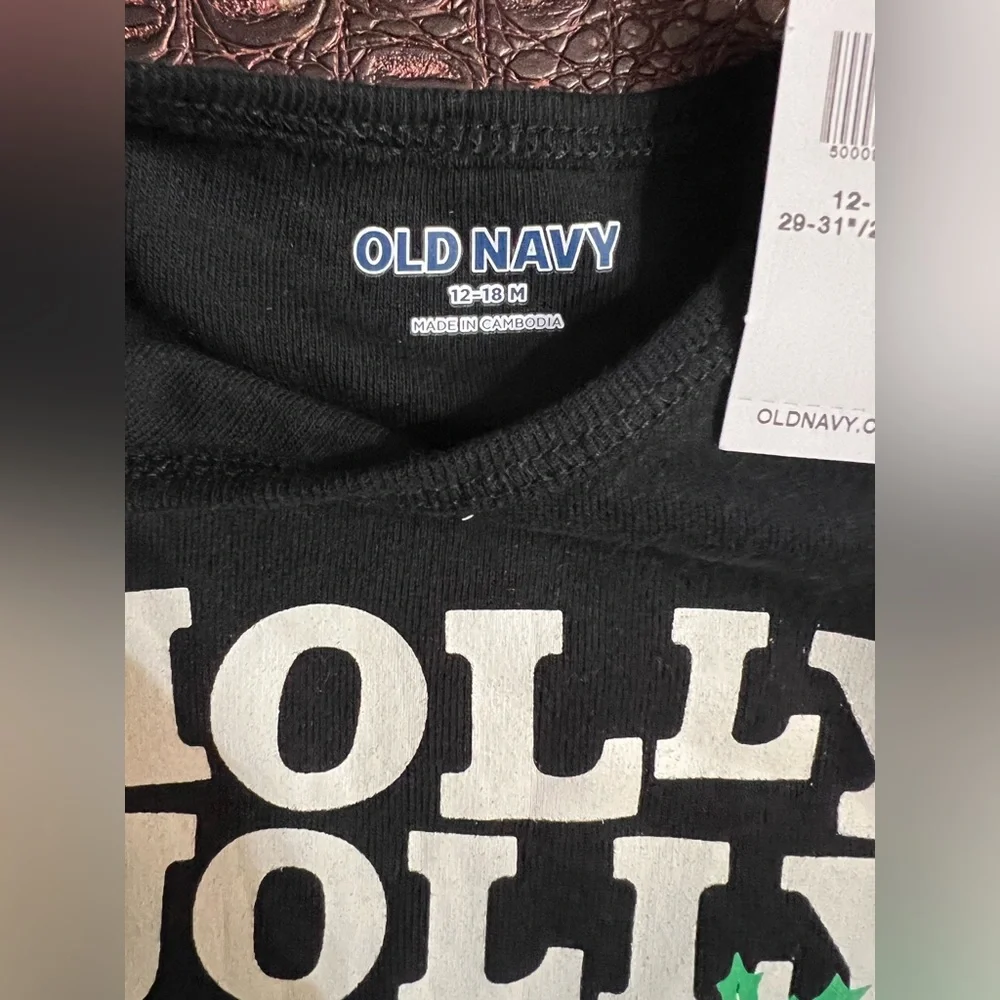 NWT old Navy Baby Christmas One Piece onesie Romper Holly Jolly 12 18 Months